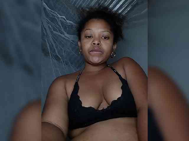 Sexygirlbiz webcam