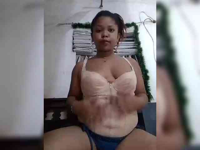 Sexygirlbiz webcam