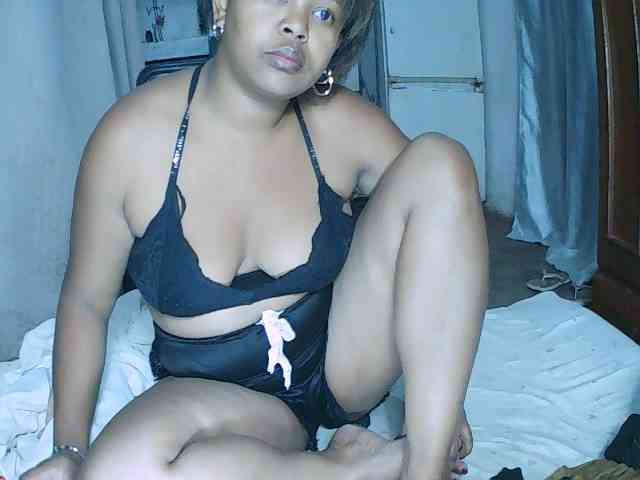 Sexygirlbiz webcam