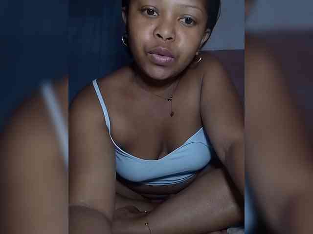 Sexygirlbiz webcam