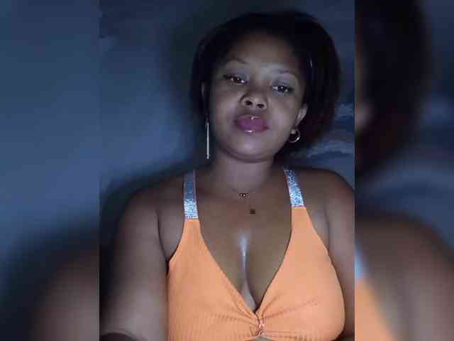 Sexygirlbiz webcam