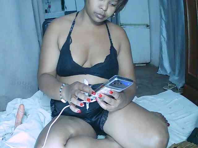 Sexygirlbiz webcam