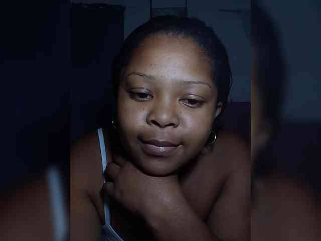 Sexygirlbiz webcam