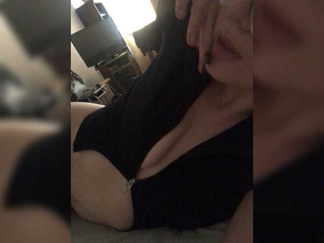 Princessaaa live cam on BongaCams