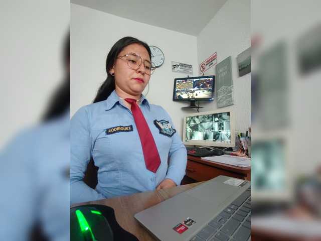 -Marce_05- live cam preview