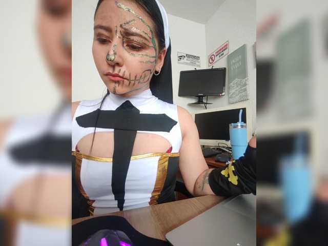 -Marce_05- live cam preview