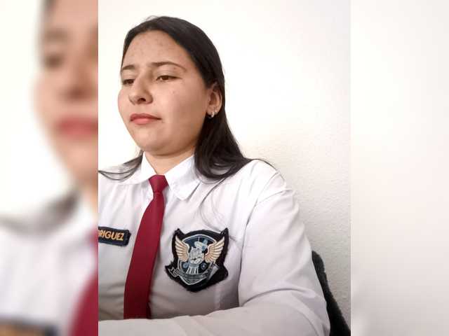 Marcela-5's BongaCams show and profile