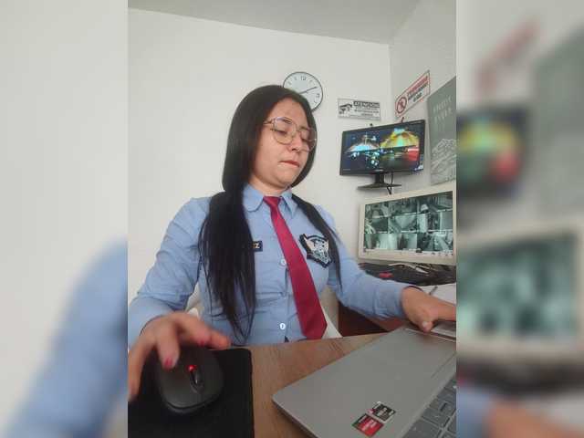 -Marce_05- live cam preview