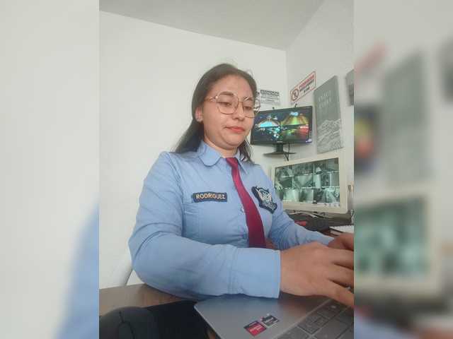 Marcela-5 live cam on BongaCams