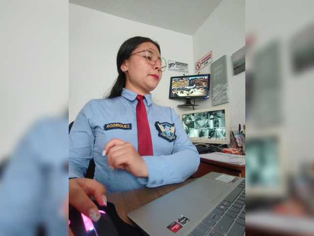 -Marce_05- live cam preview