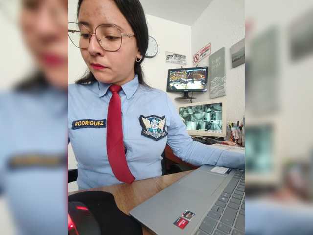 -Marce_05- live cam preview