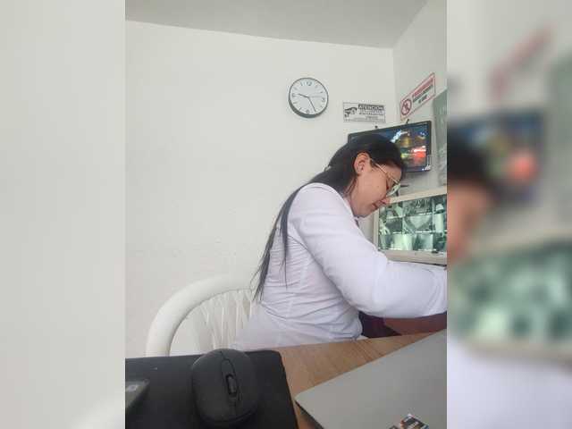 Marcela-5 live cam on BongaCams