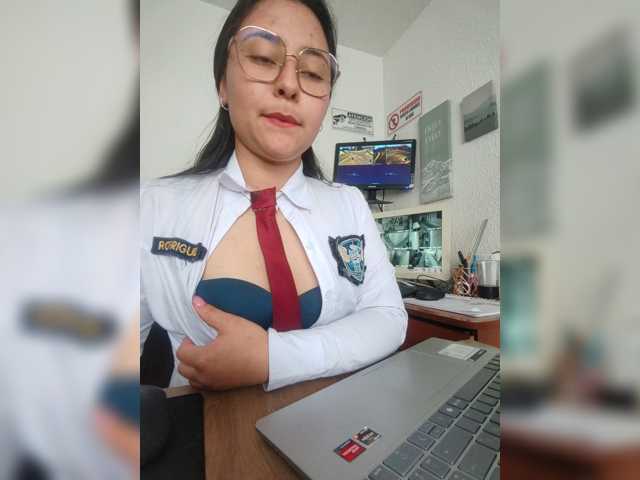 Marcela-5 live cam on BongaCams