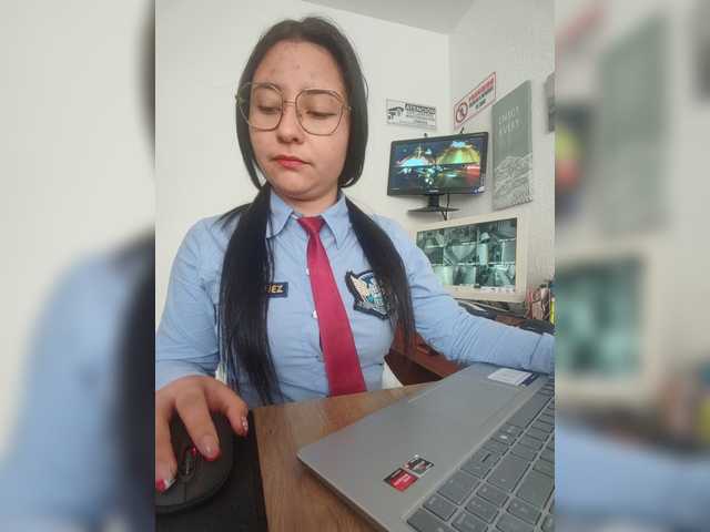 -Marce_05- live cam preview
