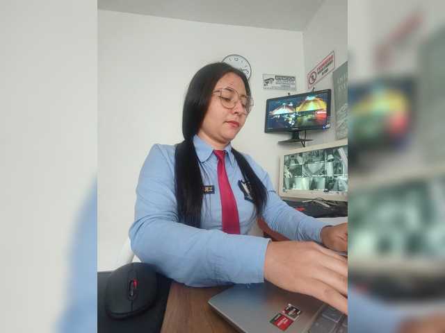 -Marce_05- live cam preview