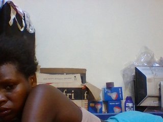 Cute-aliyah's Live Webcam