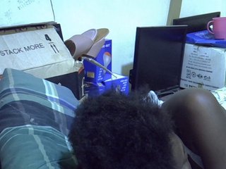 Cute-aliyah's Live Webcam