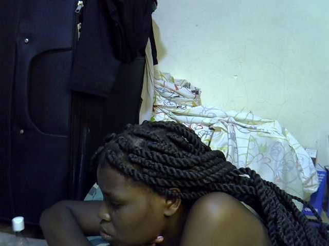 Cute-aliyah live cam on BongaCams