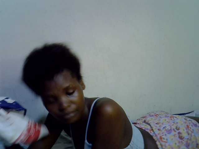 Cute-aliyah live cam on BongaCams