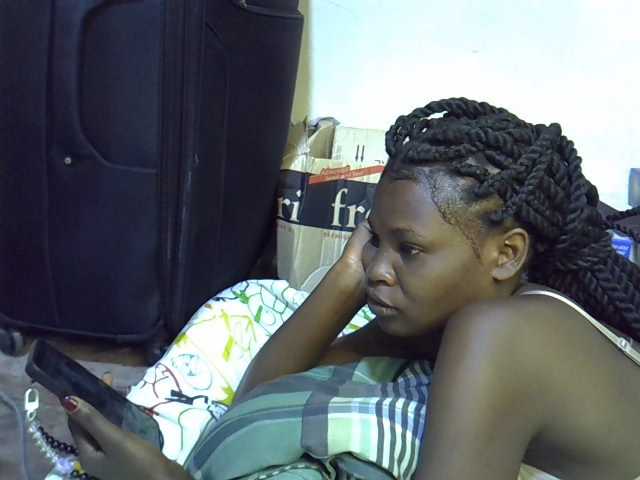 Cute-aliyah live cam on BongaCams