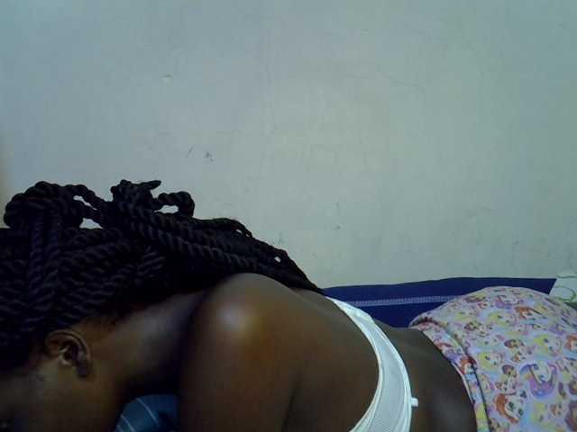 Cute-aliyah live cam on BongaCams