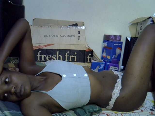 Cute-aliyah live cam on BongaCams