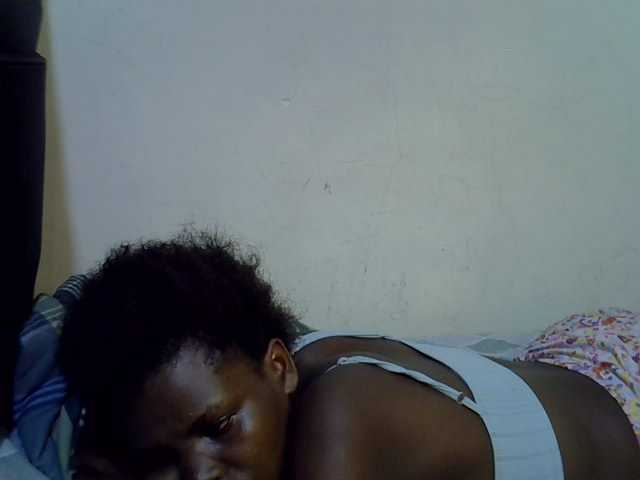 Cute-aliyah live cam on BongaCams