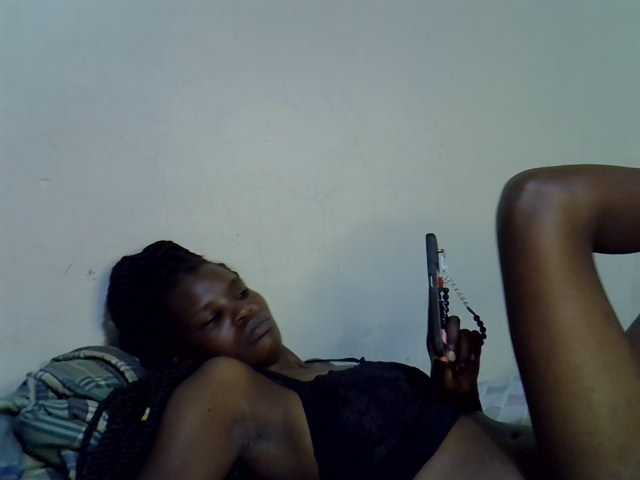 Cute-aliyah live cam on BongaCams