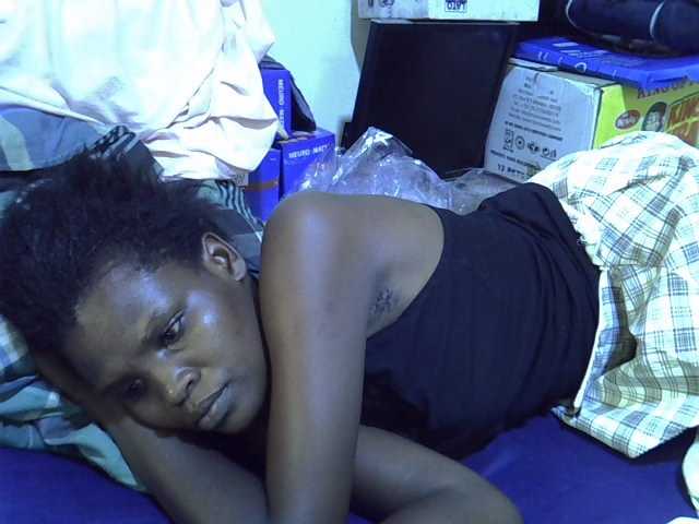 Cute-aliyah live cam on BongaCams