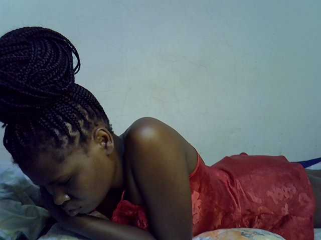 Cute-aliyah live cam on BongaCams