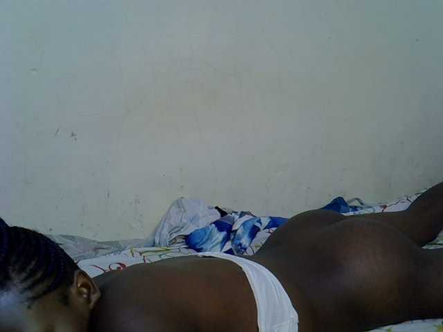 Cute-aliyah live cam on BongaCams