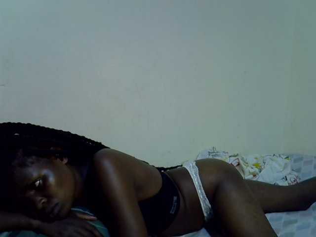 Cute-aliyah live cam on BongaCams