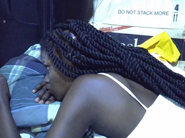 Cute-aliyah live cam on BongaCams