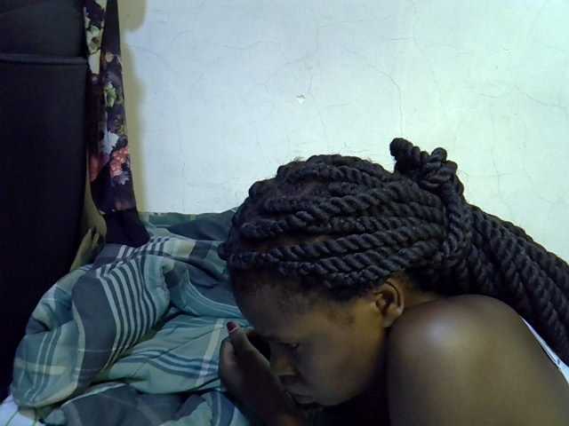 Cute-aliyah live cam on BongaCams