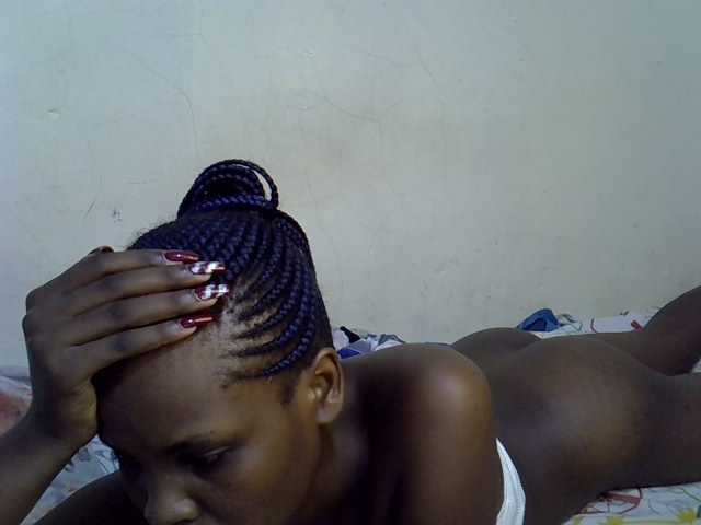 Cute-aliyah live cam on BongaCams