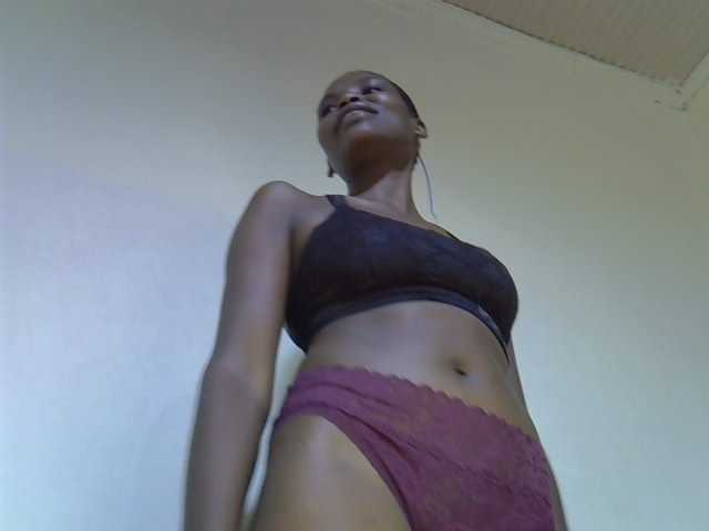 Cute-aliyah live cam on BongaCams