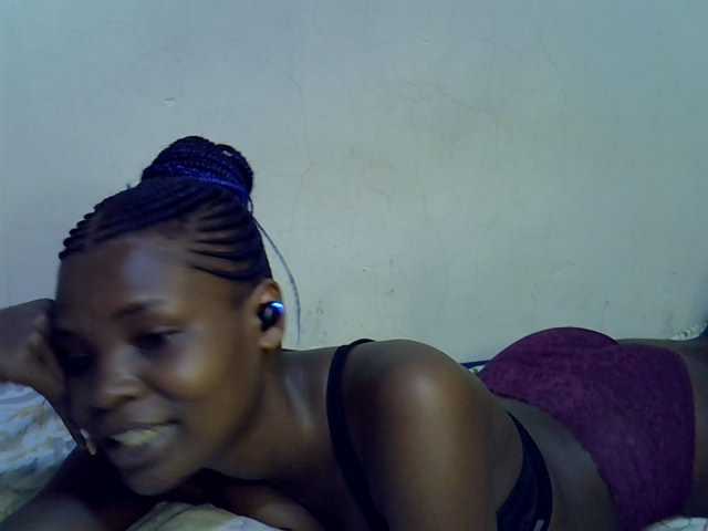 Cute-aliyah live cam on BongaCams