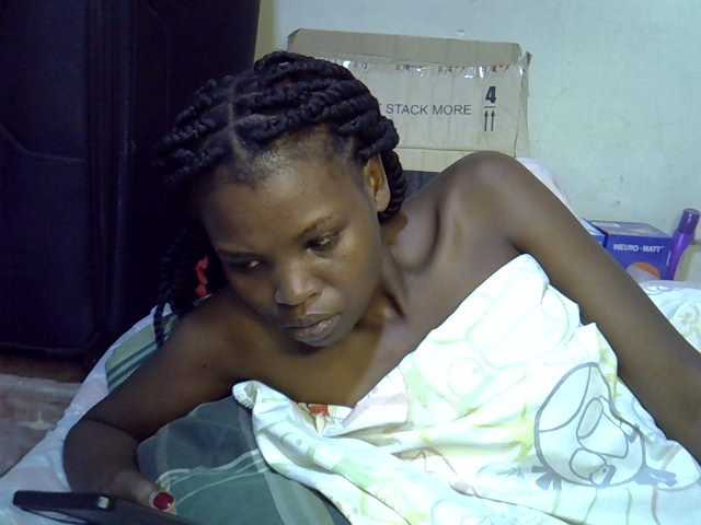 Cute-aliyah live cam on BongaCams