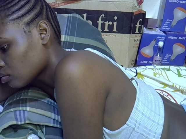 Cute-aliyah live cam on BongaCams