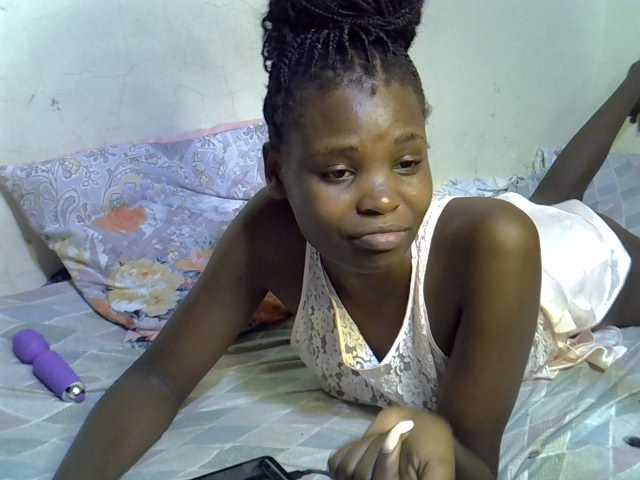 Cute-aliyah live cam on BongaCams