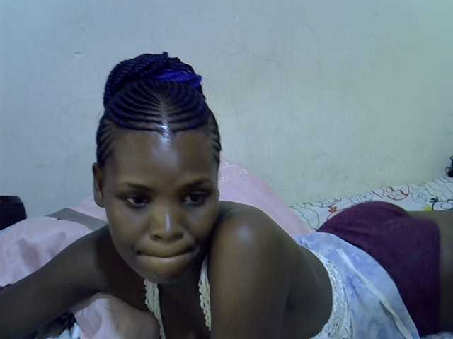 Cute-aliyah live cam on BongaCams