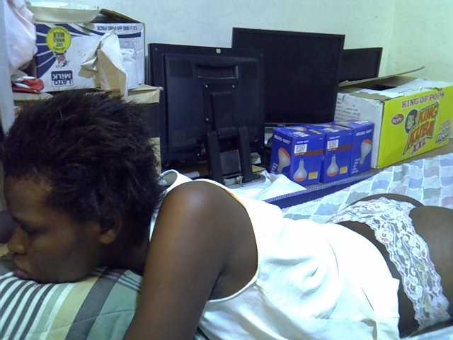Cute-aliyah live cam on BongaCams