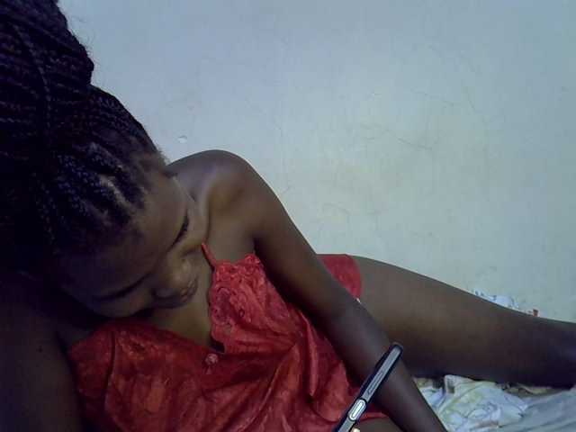 Cute-aliyah live cam on BongaCams