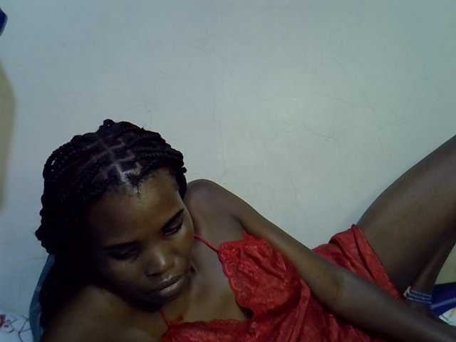 Cute-aliyah live cam on BongaCams