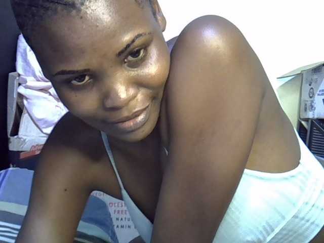 Cute-aliyah live cam on BongaCams