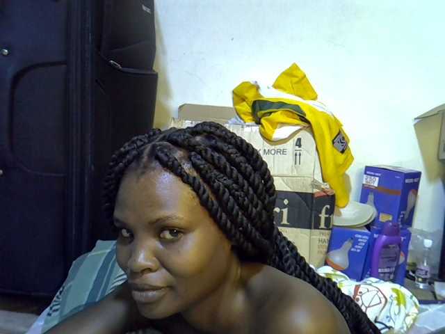 Cute-aliyah live cam on BongaCams
