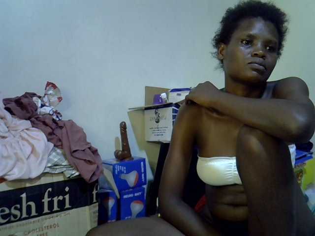 Cute-aliyah live cam on BongaCams