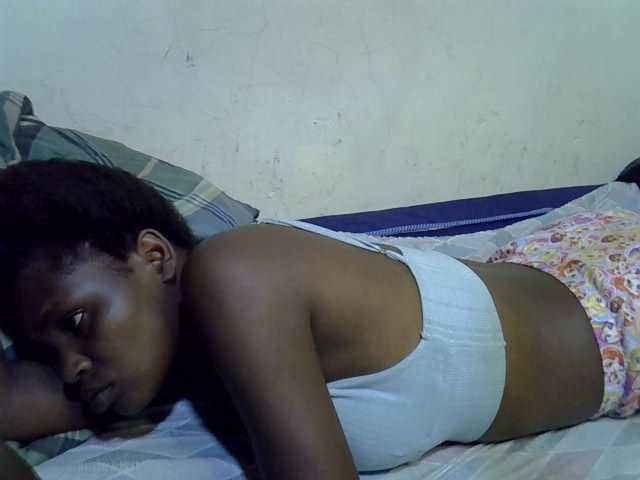 Cute-aliyah live cam on BongaCams
