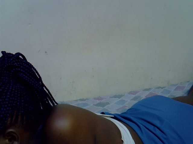 Cute-aliyah live cam on BongaCams