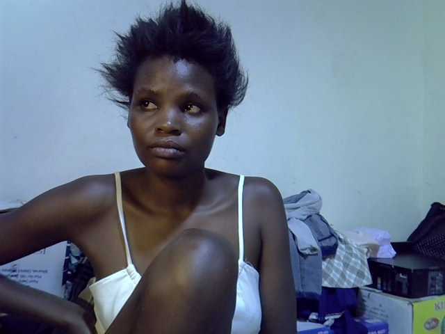 Cute-aliyah live cam on BongaCams